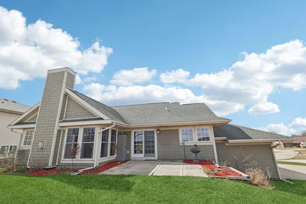 $525,000 | 1021 Susan Crest, Black Earth, WI 53515
