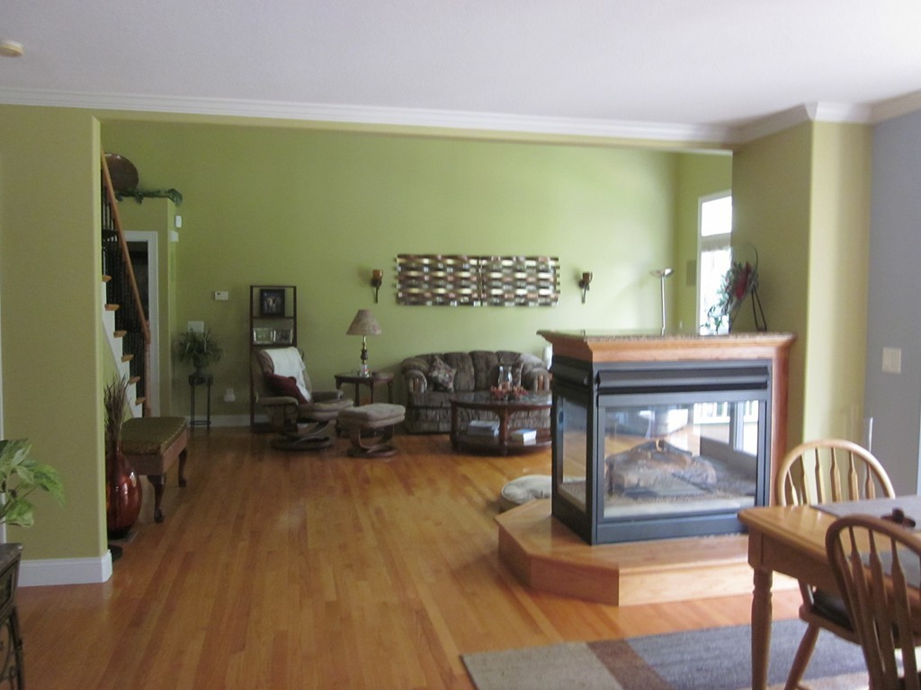130 Cardinal Way Northampton, MA 01062 - Photo 12 of 29
