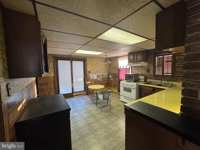 $150,000 | 522 Forest Lane, Pottsville, PA 17901