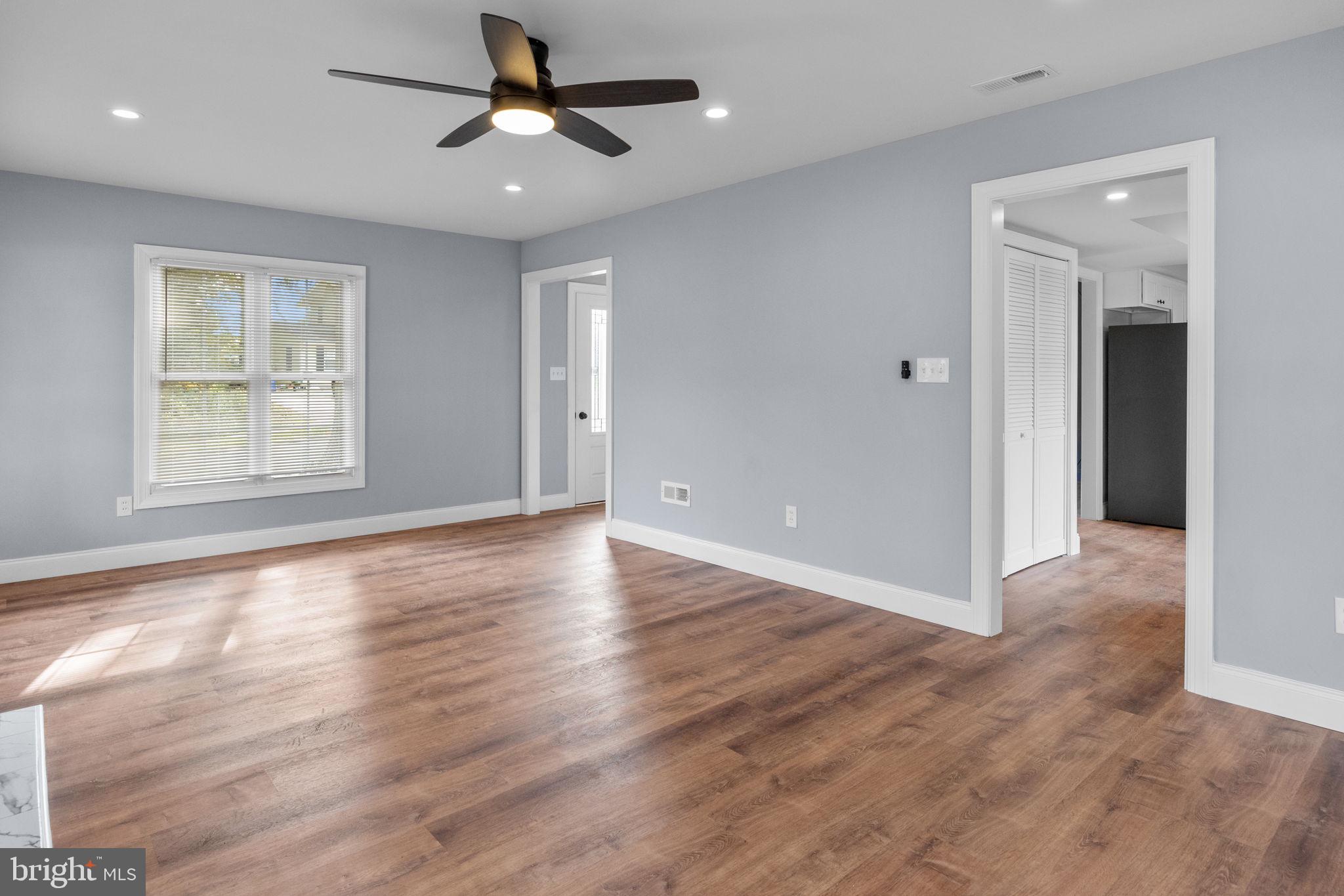 63 Turf Road Levittown, PA 19056 - Photo 9 of 35