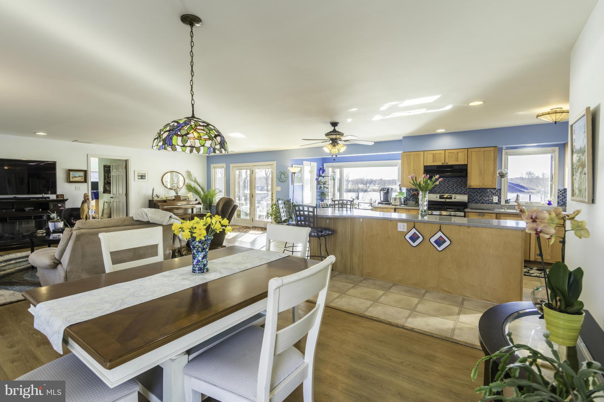 5762 Swamp Circle Road Deale, MD 20751 - Photo 15 of 30 Dining Area open to Kitchen