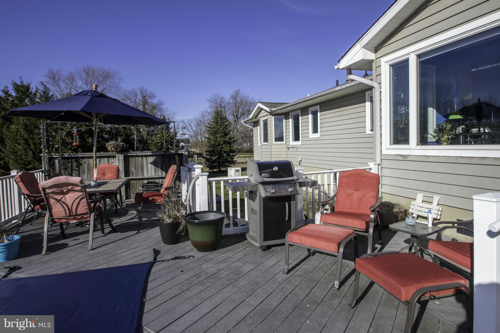 5762 Swamp Circle Road Deale, MD 20751 - Photo 27 of 30 Multilevel Decks