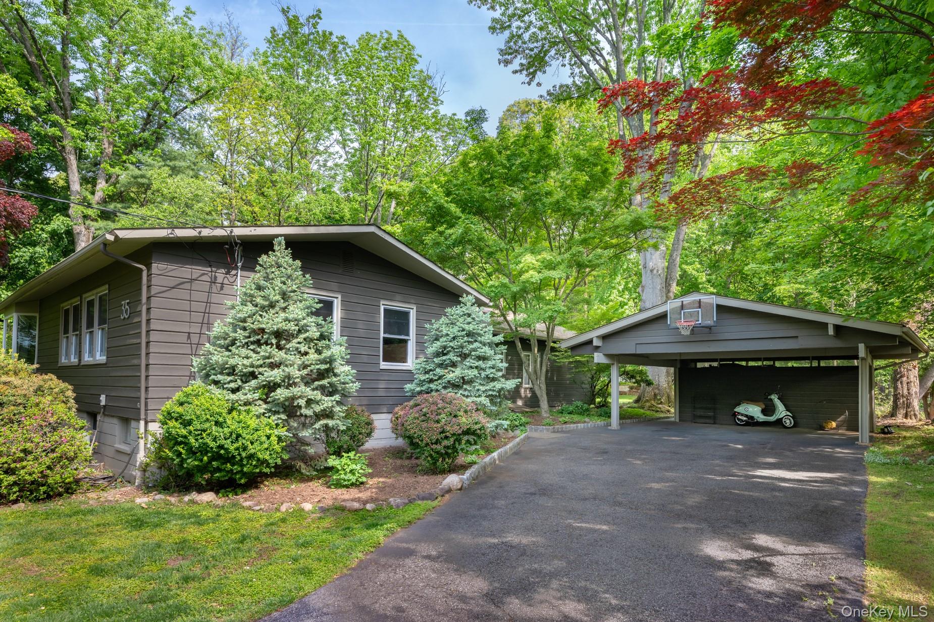 35 Hickory Hill Road Tappan, NY 10983 - Photo 27 of 27