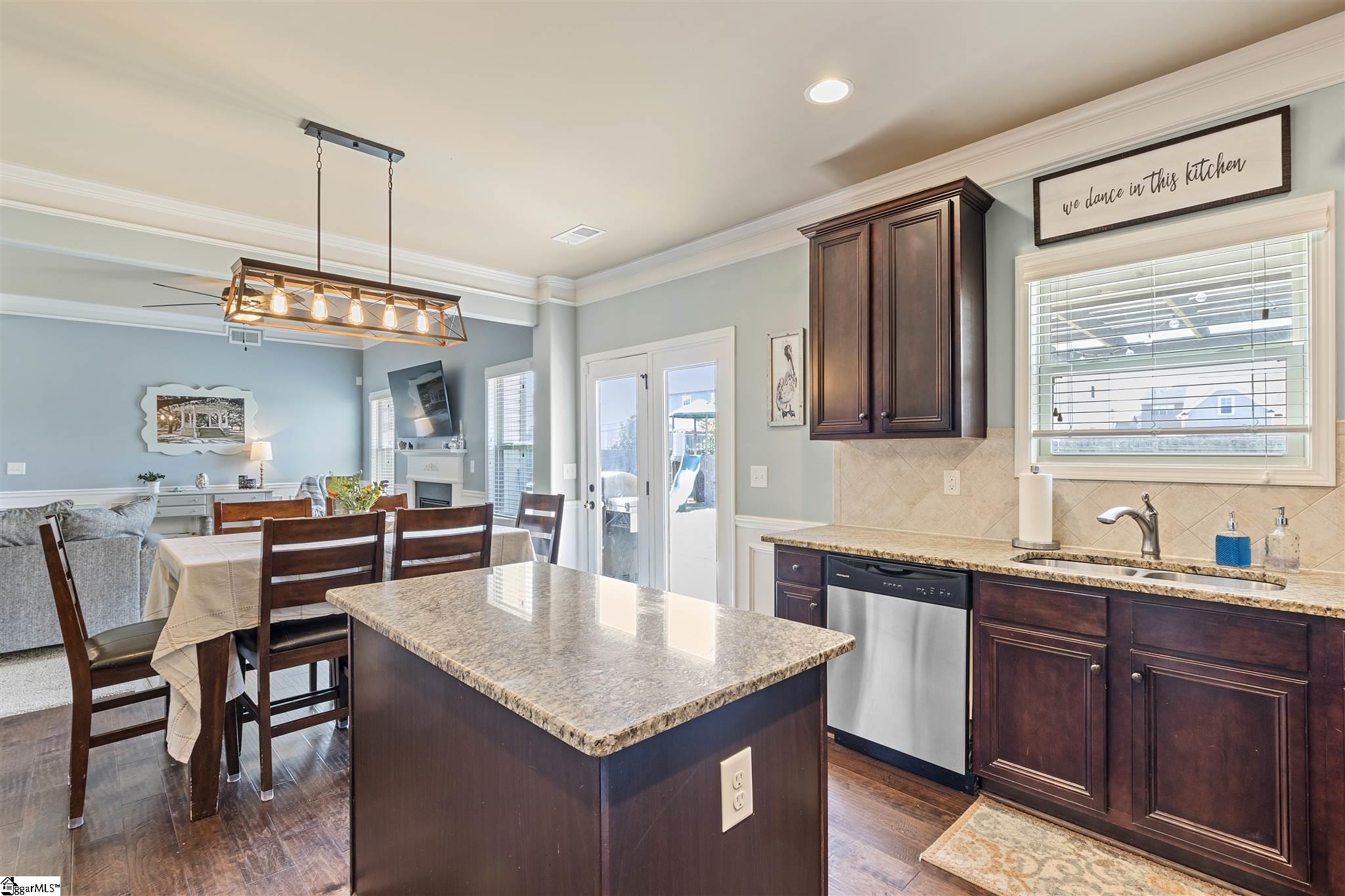 9 Glenmora Road Simpsonville, SC 29680 - Photo 8 of 35 Gallery Image 8