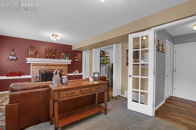 4940 Del Sol Road Colorado Springs, CO 80918 - Photo 17 of 26