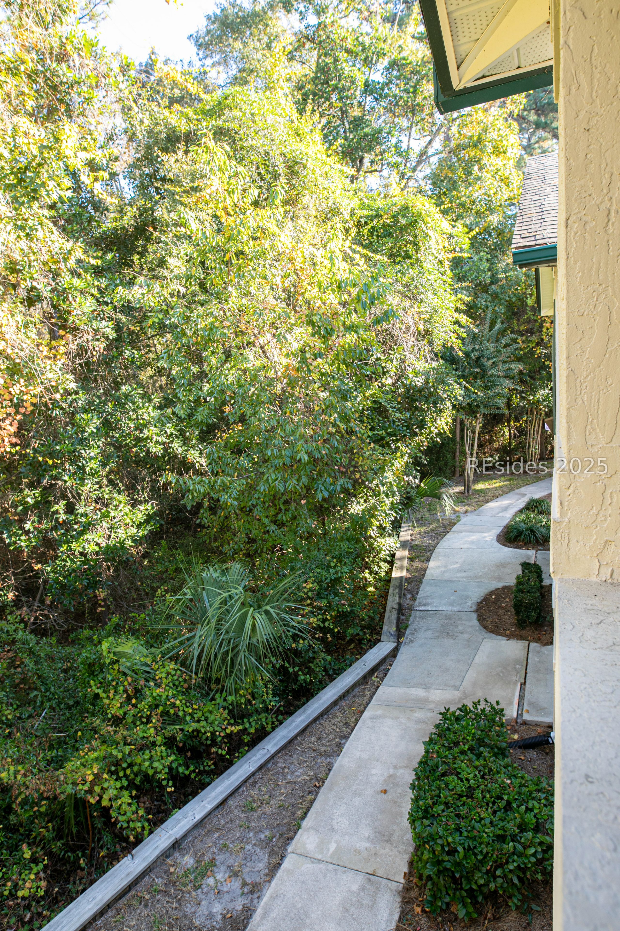 897 Fording Island Road, Unit 411 Bluffton, SC 29910 - Photo 12 of 18