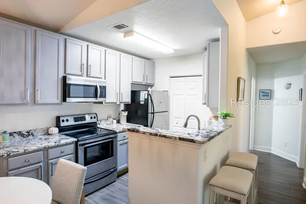 $280,000 | 897 Fording Island Road, Unit 411, Bluffton, SC 29910