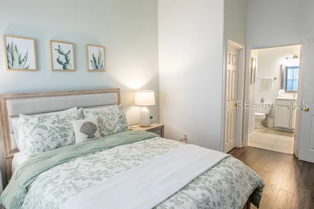 $285,900 | 897 Fording Island Road, Unit 411, Bluffton, SC 29910