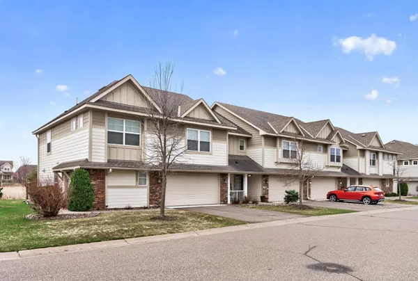 $418,000 | 3266 Red Oak Trail, Hamel, MN 55340