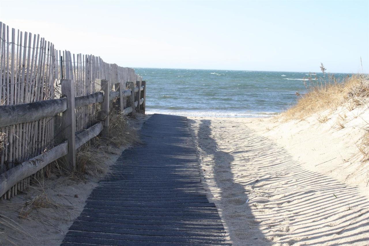 30 Longell Road Dennis Port, MA 02639 - Photo 17 of 19 a view of an ocean with wooden floor