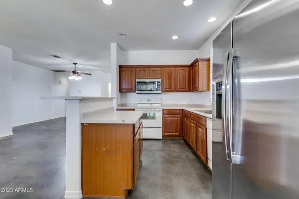 $2,295 | 14588 West Indianola Avenue, Goodyear, AZ 85395