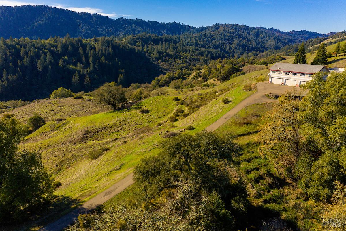 2365 Sweetwater Springs Road Healdsburg, CA 95448 - Photo 5 of 37