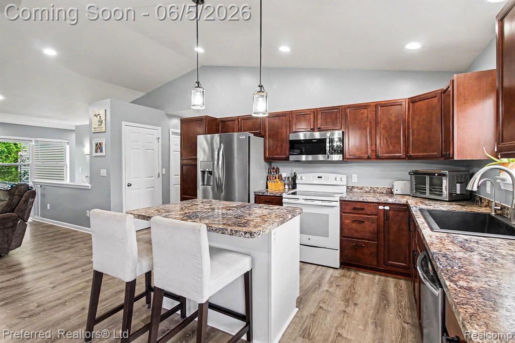 6366 Dutcher Road Howell, MI 48843 - Photo 11 of 33