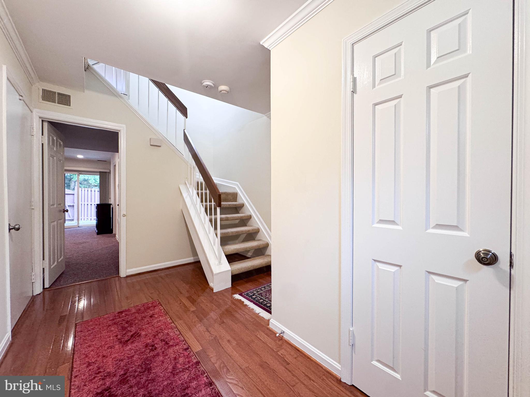 10939 Pebble Run Drive Silver Spring, MD 20902 - Photo 11 of 92