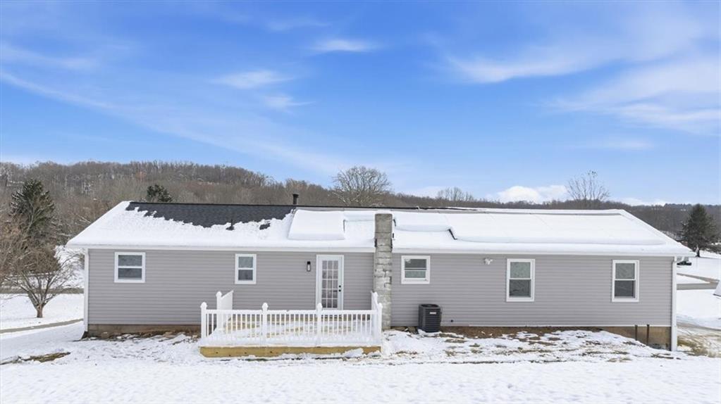 214 McCleary Road Aliquippa, PA 15001 - Photo 23 of 29 a front view of a house with a yard