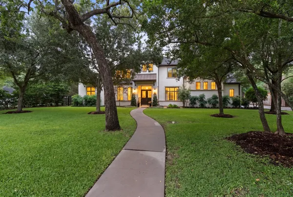 $3,950,000 | 11703 Flintwood Drive, Houston, TX 77024