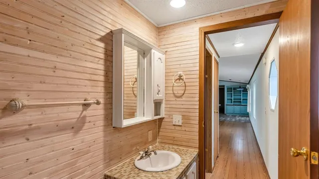 a bathroom with a toilet