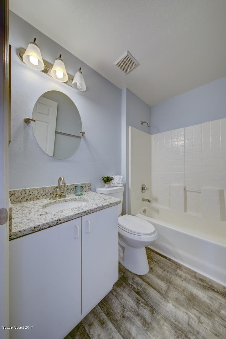 1227 Danforth Street Southwest Palm Bay, FL 32908 - Photo 22 of 42 Bathroom2