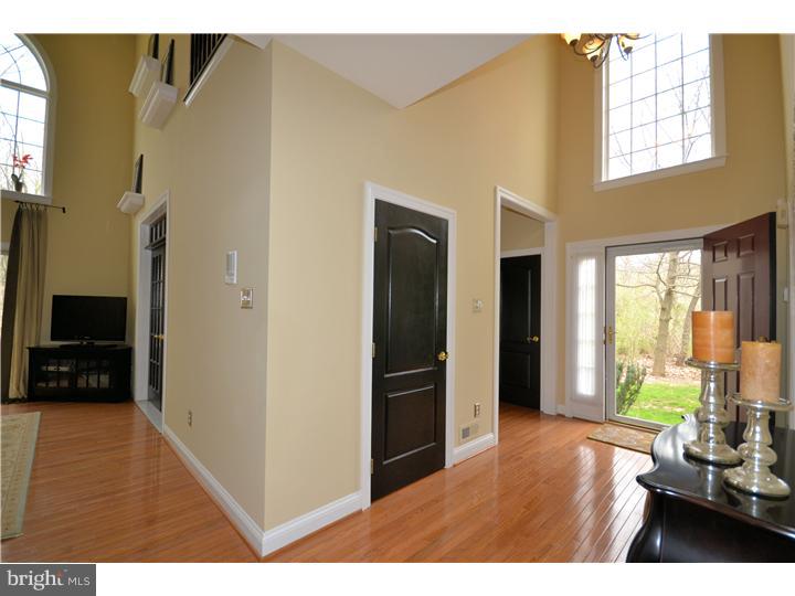 4642 Old Oak Road Doylestown, PA 18902 - Photo 3 of 25 Gallery Image 3