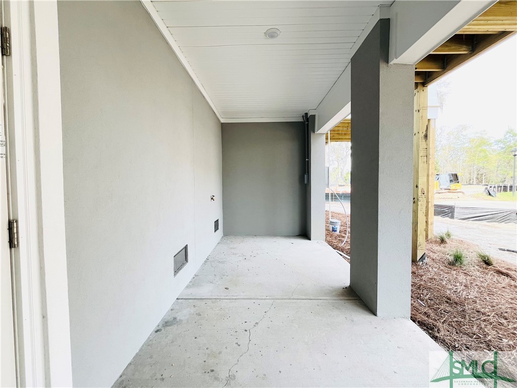 43 Hidden Pointe Drive Savannah, GA 31419 - Photo 12 of 28 cozy covered patio