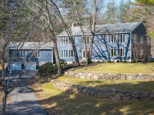 $1,425,000 | 5 Comstock Lane, Topsfield, MA 01983