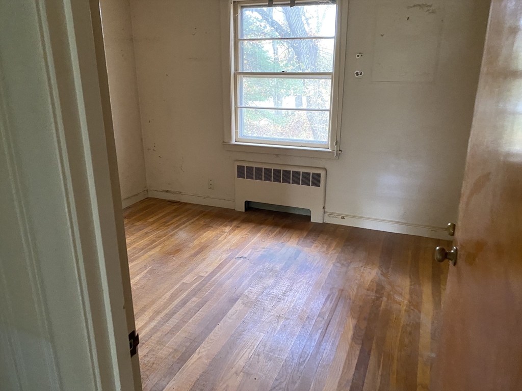 5 Hickory Road Natick, MA 01760 - Photo 3 of 14 Gallery Image 3