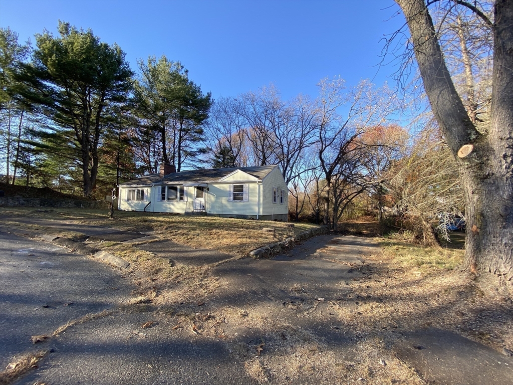 5 Hickory Road Natick, MA 01760 - Photo 10 of 14 Gallery Image 10