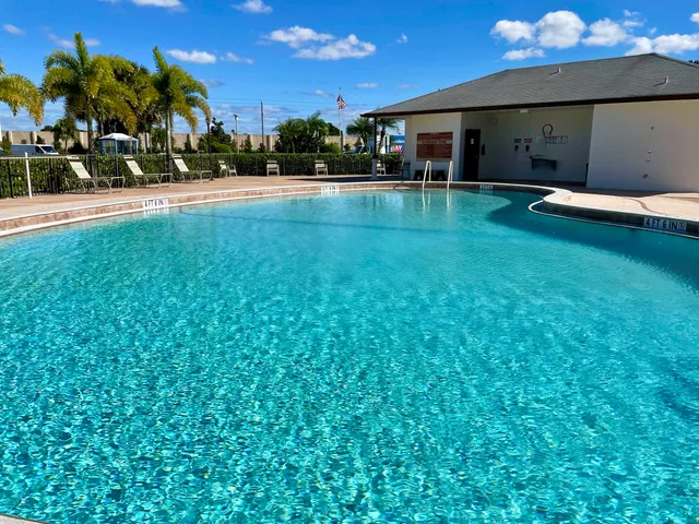 $1,600 | 4019 Lincoln A, Boca Raton, FL 33434
