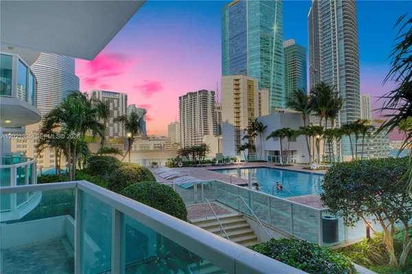 $3,500 | 31 Southeast 5th Street, Unit 1208, Miami, FL 33131