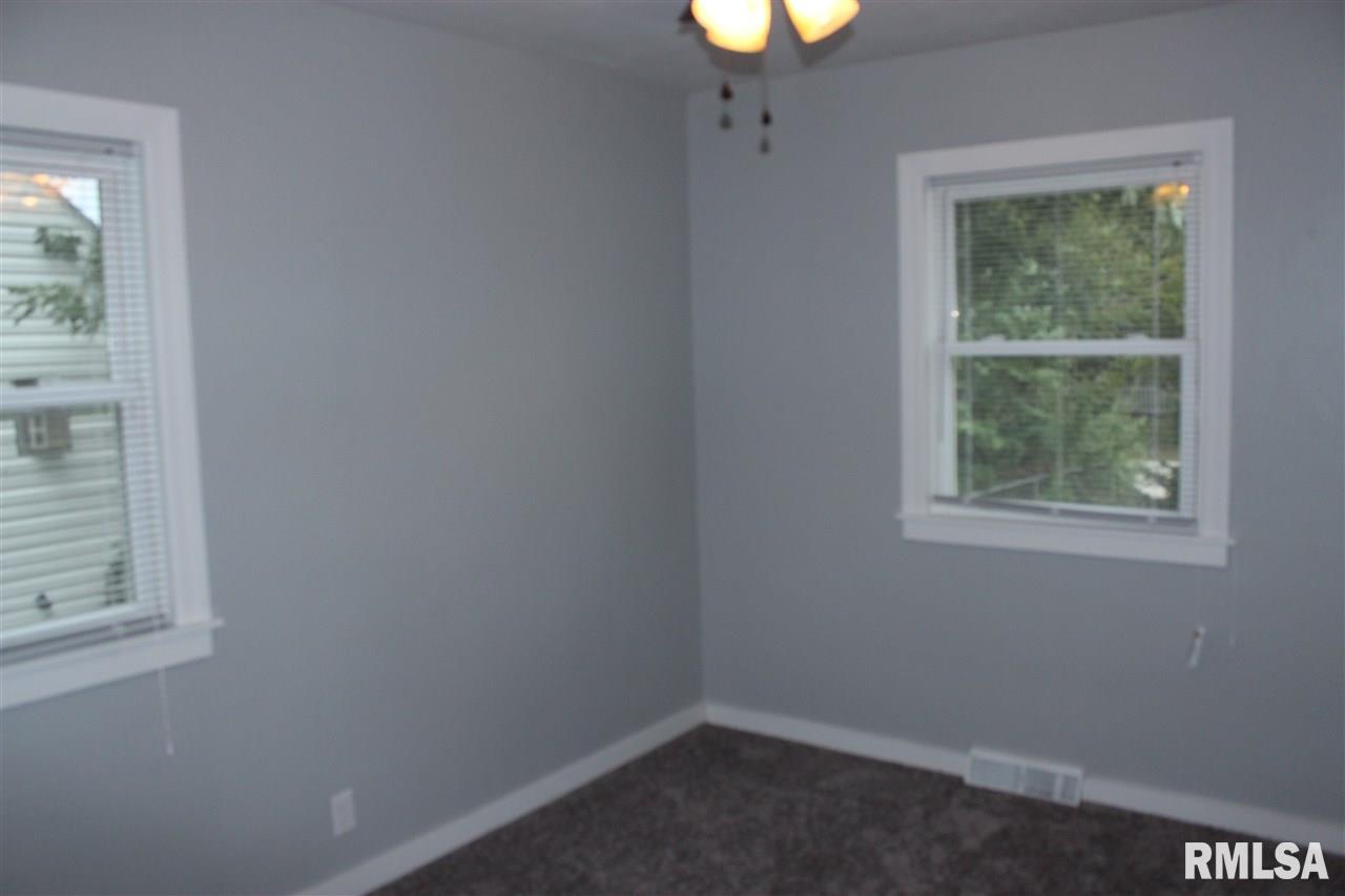 613 8th Street Colona, IL 61241 - Photo 8 of 23 Gallery Image 8