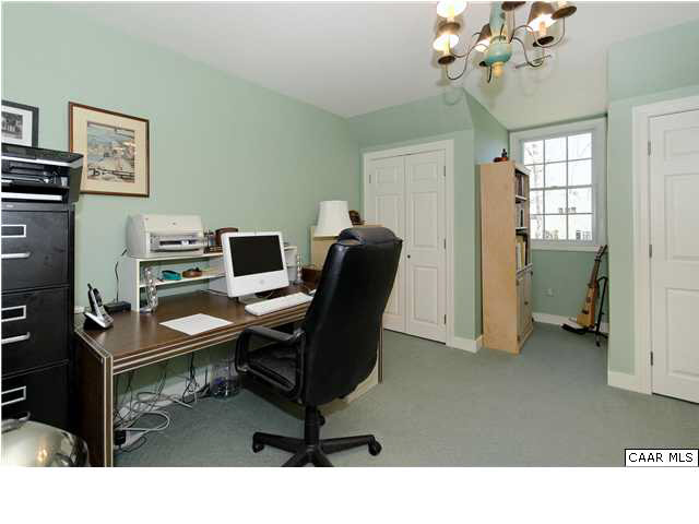 3367 Marsden Point, Unit F 7 Keswick, VA 22947 - Photo 23 of 30 Gallery Image 23