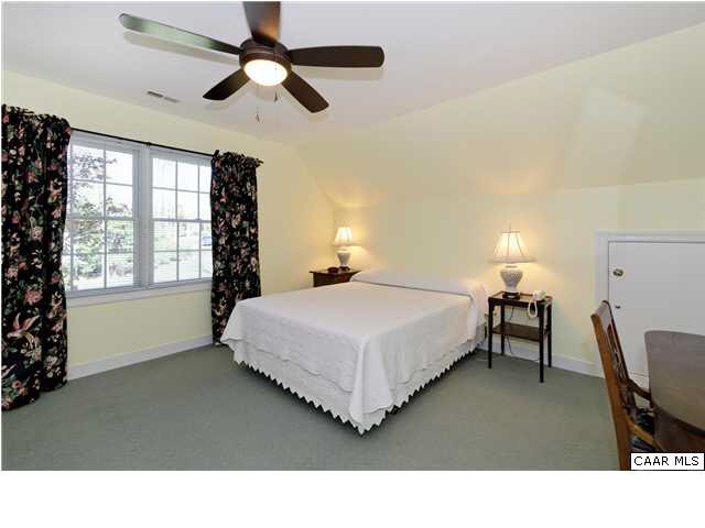 3367 Marsden Point, Unit F 7 Keswick, VA 22947 - Photo 24 of 30 Gallery Image 24