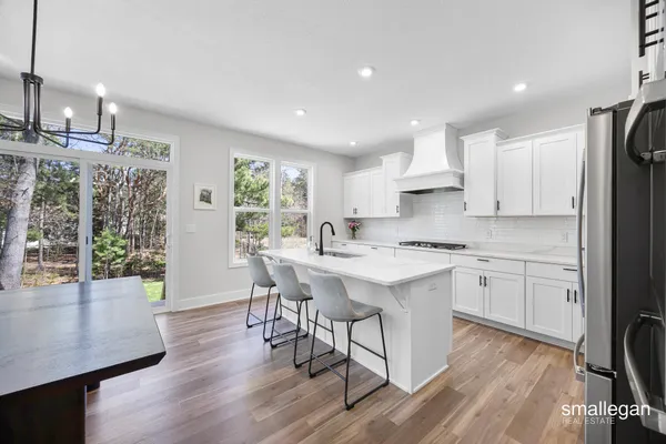 $559,900 | 14591 Windway Drive, Grand Haven, MI 49417