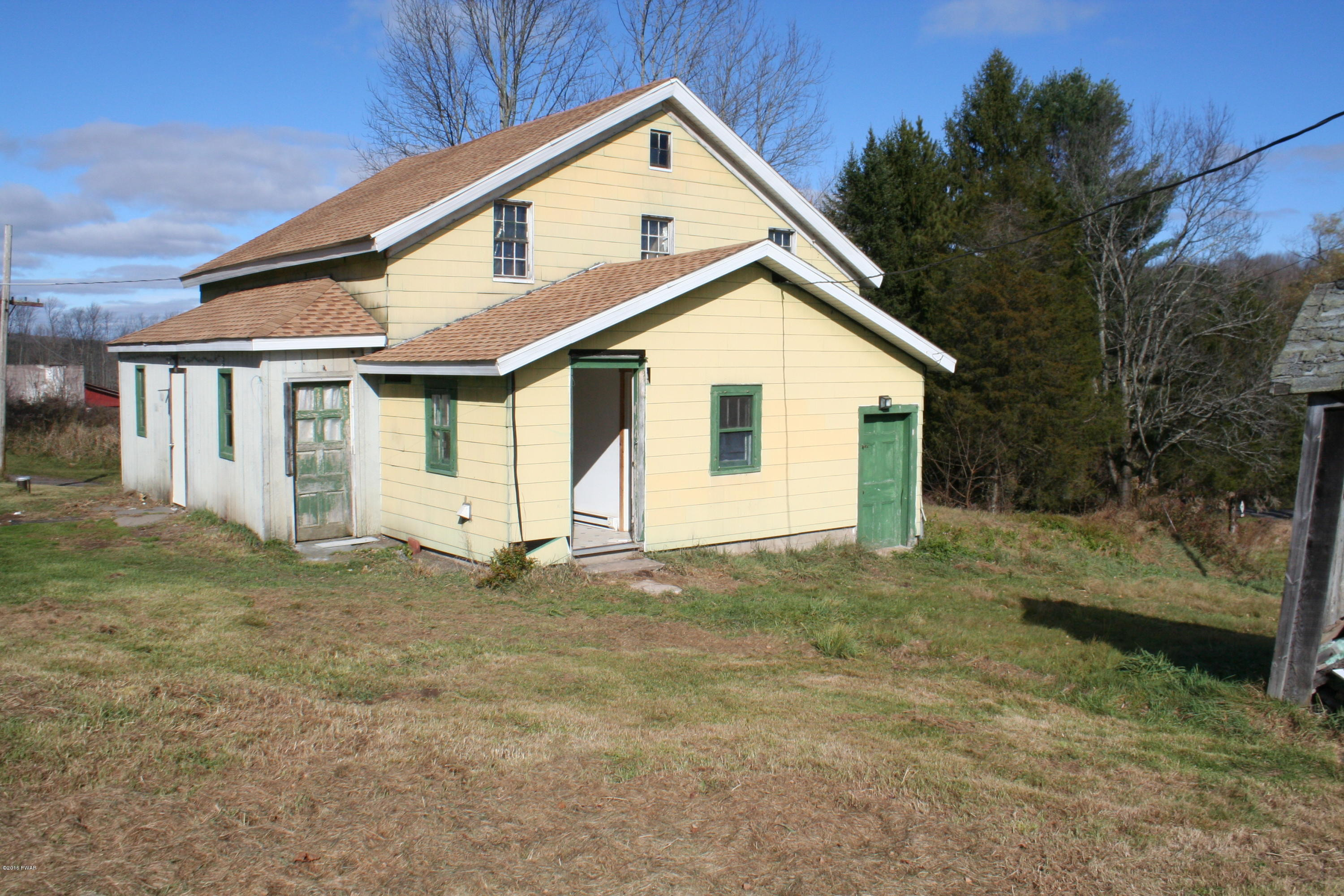245 Fords Road Honesdale, PA 18431 - Photo 6 of 23