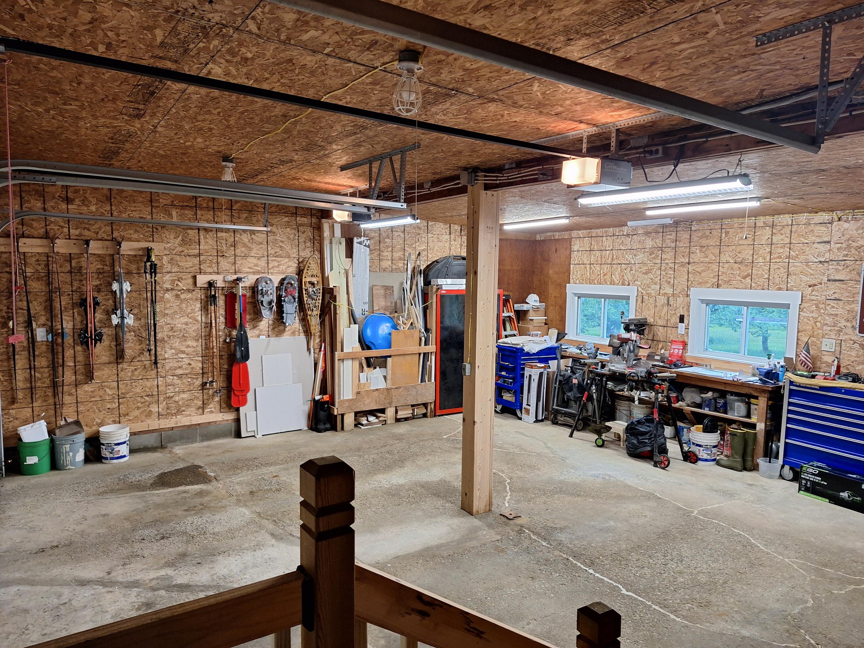 433 Hudson Road Corinth, ME 04427 - Photo 42 of 47 433 Hudson Road, Corinth work bench.pdf