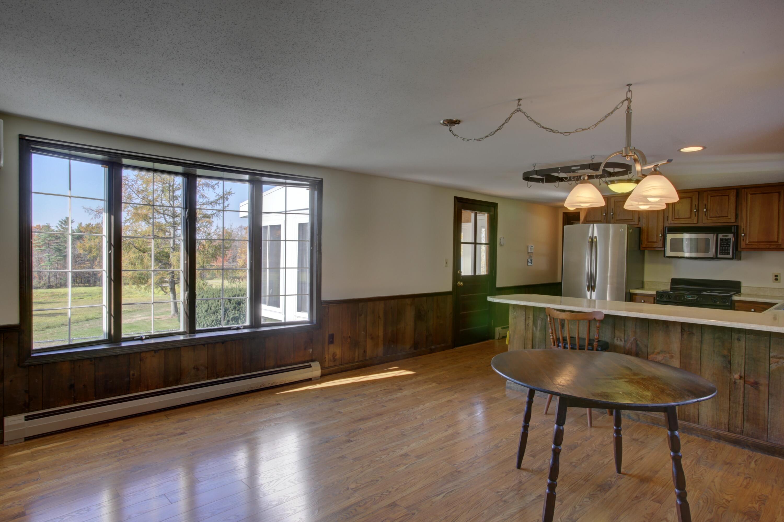 647 Beech Ridge Road North Berwick, ME 03906 - Photo 12 of 44 647BeechRidgeRd-Dining