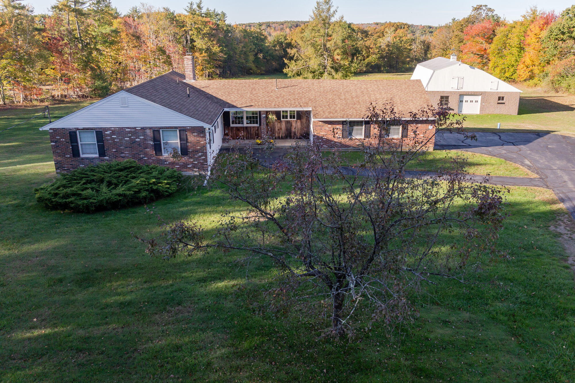 647 Beech Ridge Road North Berwick, ME 03906 - Photo 2 of 44 647BeechRidgeRd-NorthBerwick-12
