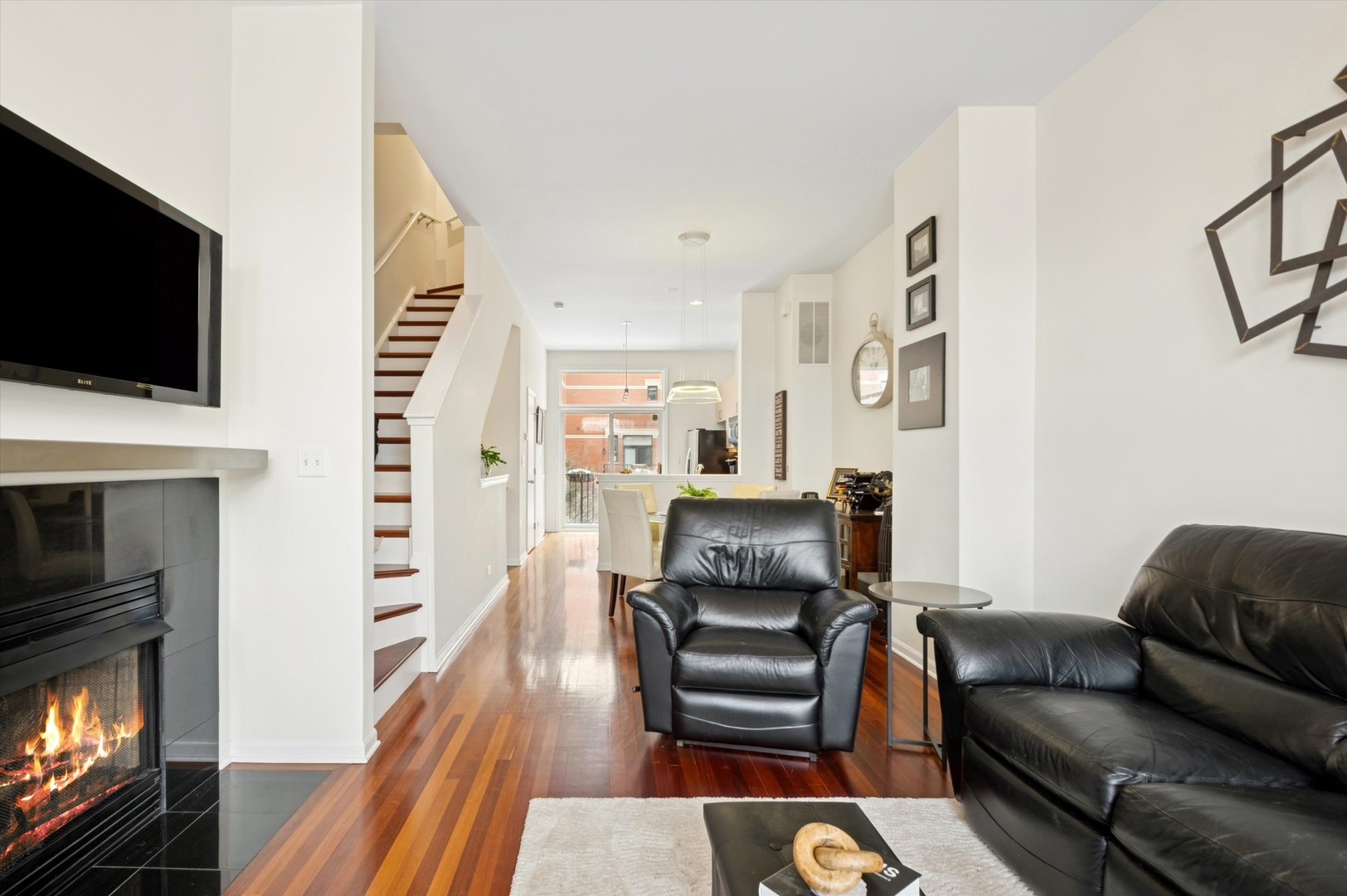 1219 North Sedgwick Street Chicago, IL 60610 - Photo 7 of 28