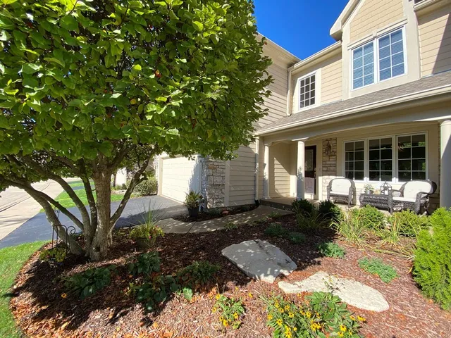 $649,900 | 2428 Ridgewood Court, Aurora, IL 60502