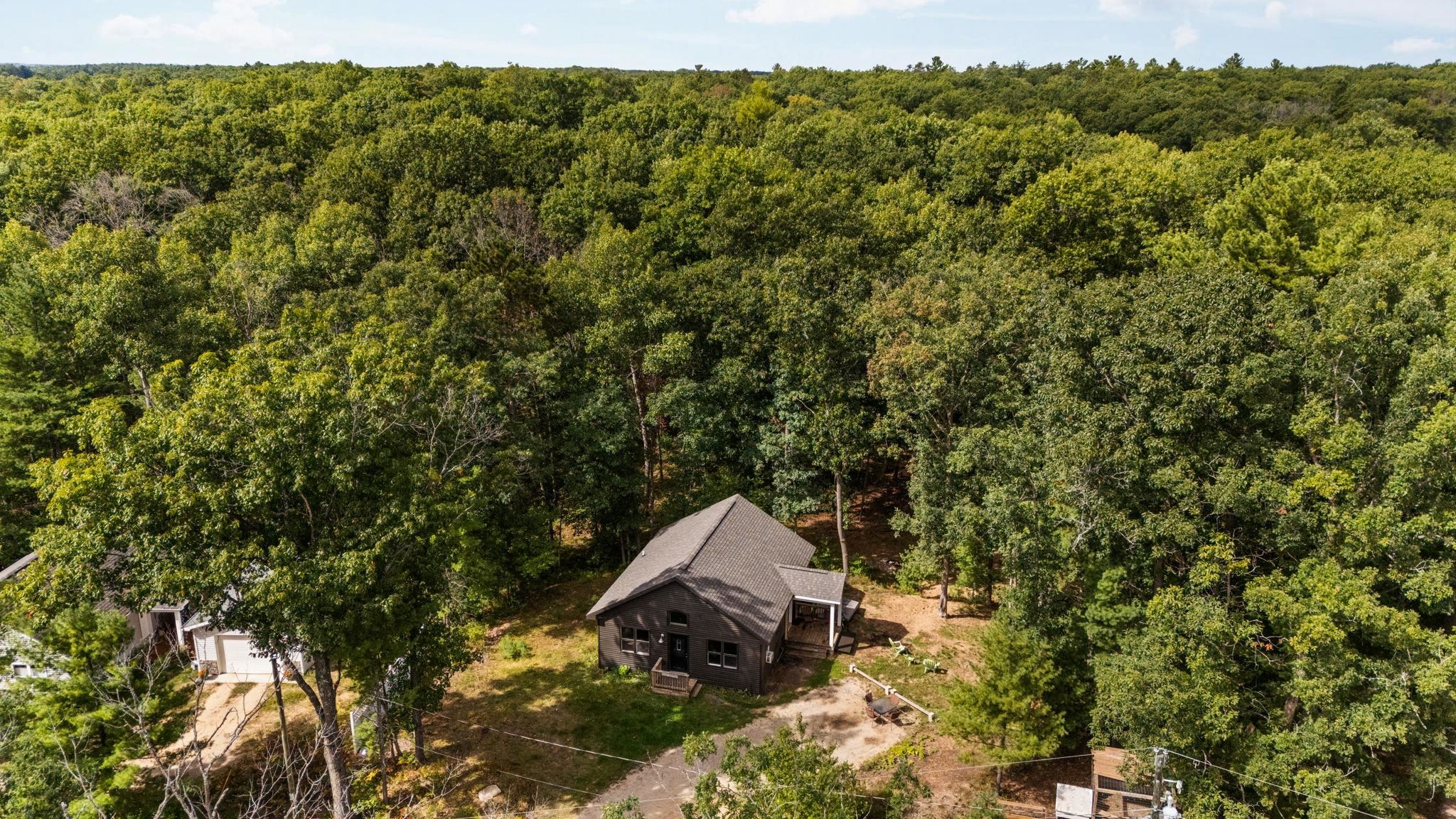 5305 Trager Road Traverse City, MI 49696 - Photo 25 of 34 Gallery Image 25