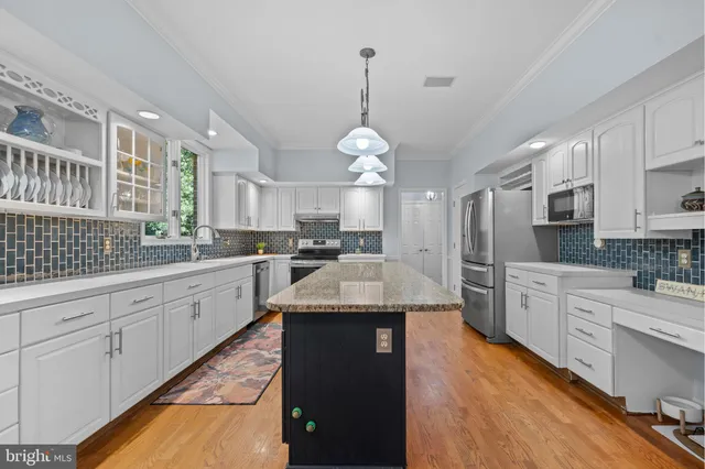 $689,999 | 11335 Ethan Court, Issue, MD 20645