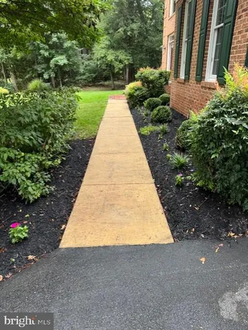 $689,999 | 11335 Ethan Court, Issue, MD 20645