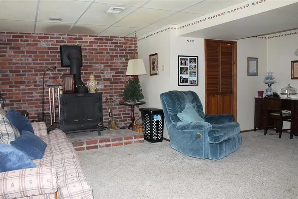 $270,000 | 1700 Craig Drive, Irwin, PA 15642