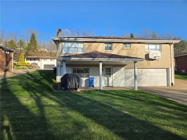 $270,000 | 1700 Craig Drive, Irwin, PA 15642