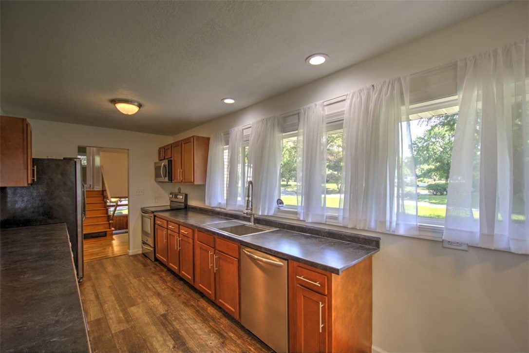 2309 Glenn Avenue Decatur, IL 62521 - Photo 15 of 29 Gallery Image 15