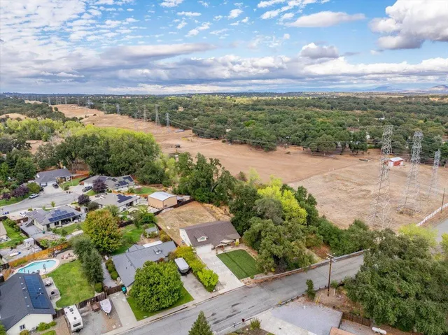 an aerial view of multiple house