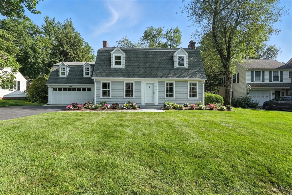 29 Englewood Road Longmeadow, MA 01106 - Photo 2 of 42