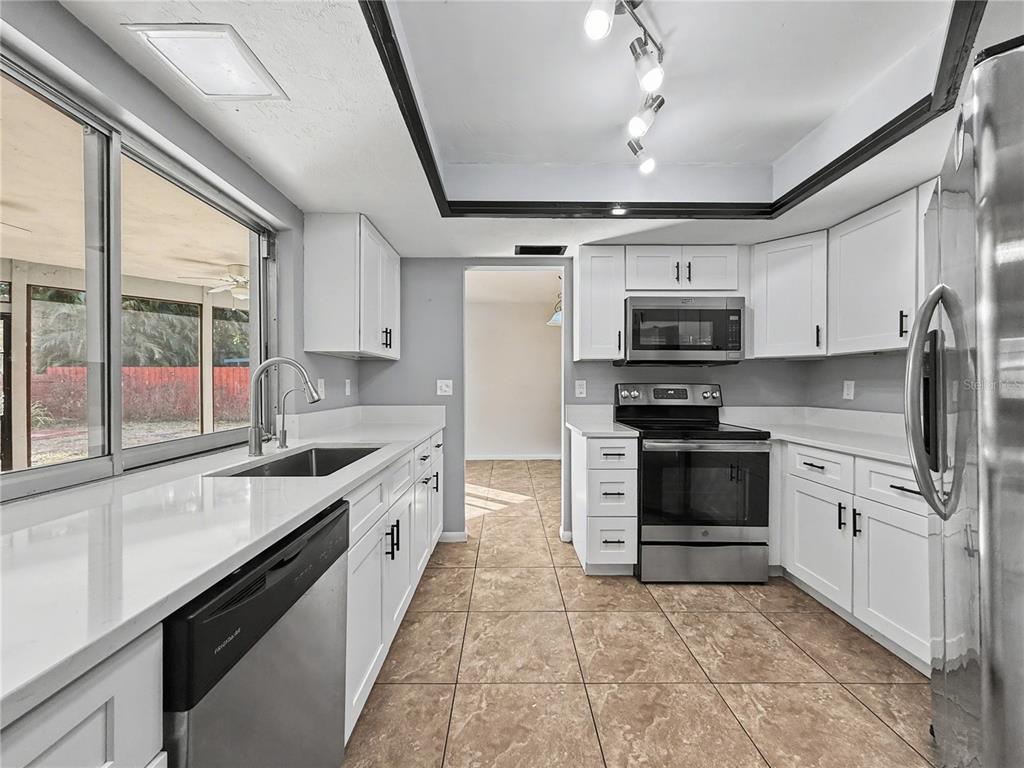 7658 Laurel Valley Road Fort Myers, FL 33967 - Photo 6 of 13