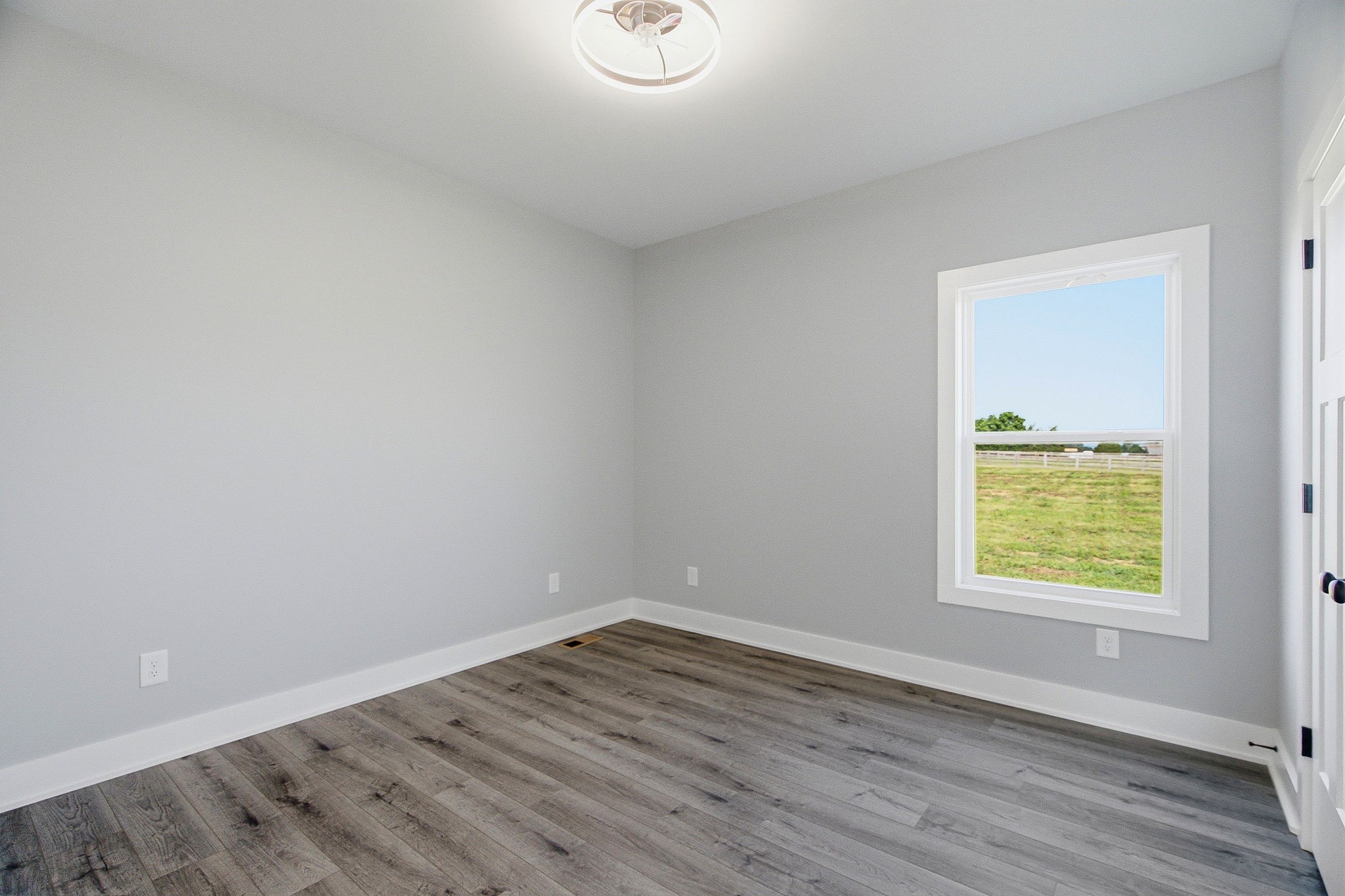 719 Mt Vernon Road Bethpage, TN 37022 - Photo 18 of 20