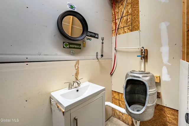 $389,900 | 453 County Rte 47, Argyle, NY 12809